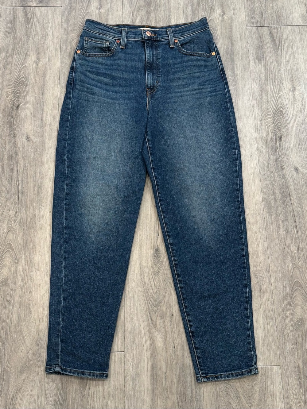 Levi's Casual Dark Indigo Blue High Waisted Tapered Mom Jeans
